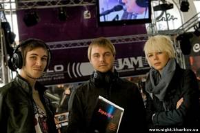 Фото Музыкальная выставка Киев 2010